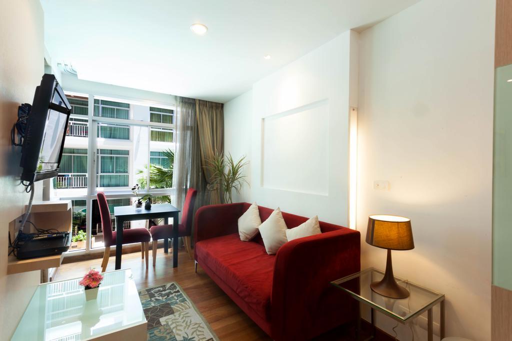 Icheck Inn Residences Patong Exterior photo